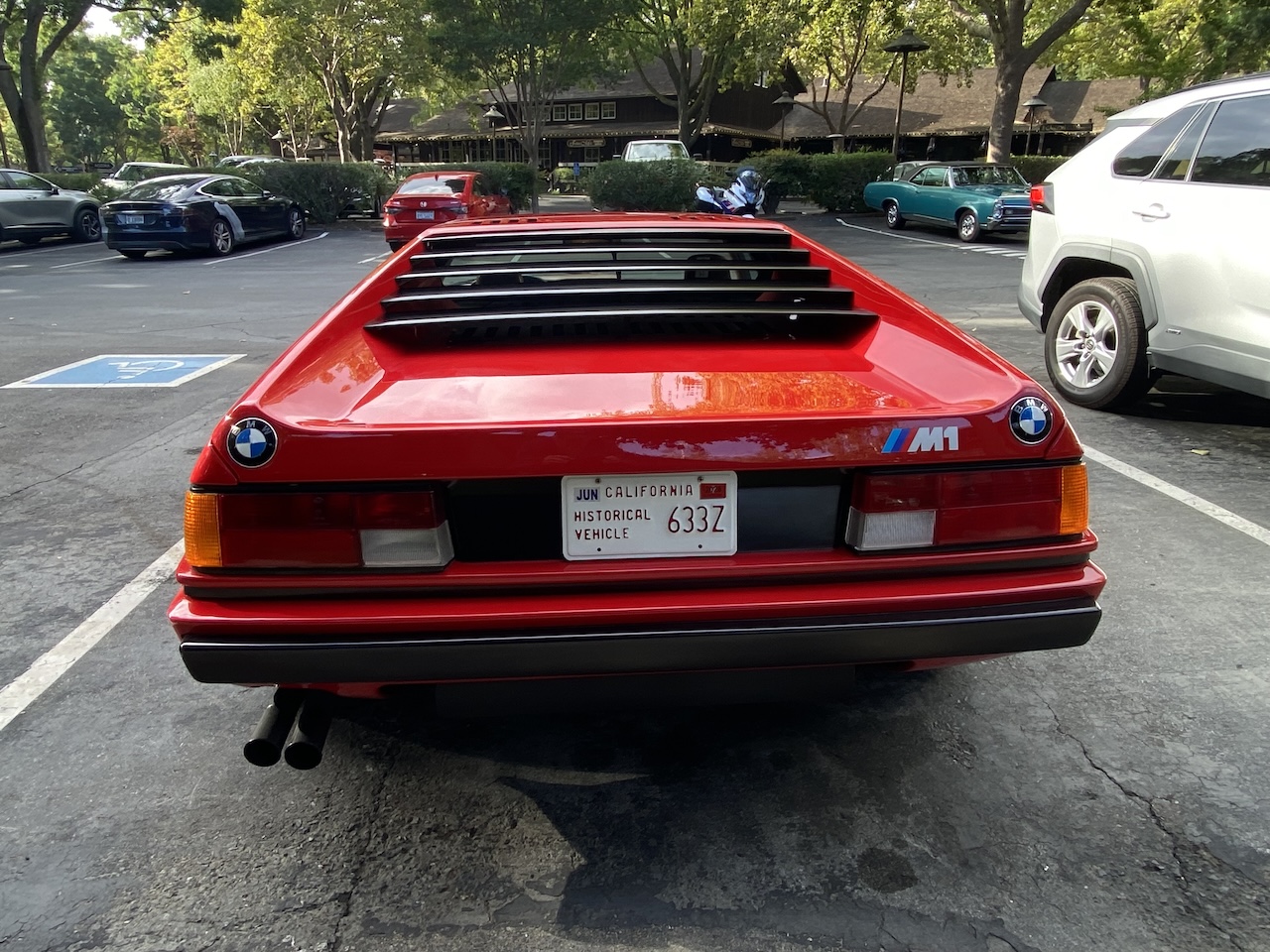 BMW M1 c.jpg
