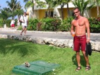 Cancun Iguana.JPG