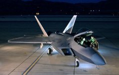 f22-raptor[1].jpg