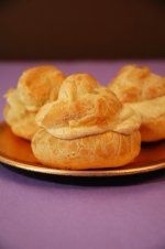 desserts_cream_puff_300x450.jpg