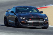 2016 Ford Shelby GT350R.jpg