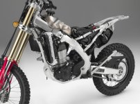 19 Honda CRF450L_frame L_medium.jpg