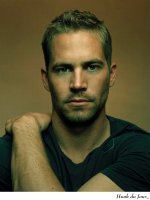 paul_walker_200805_1_530.jpg