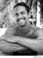 paul_walker_200805_4_530.jpg