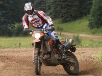 179604580-M.jpg